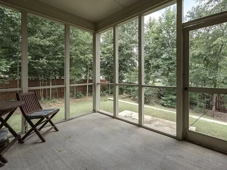 1828 Seagrave Ct — Photo 25