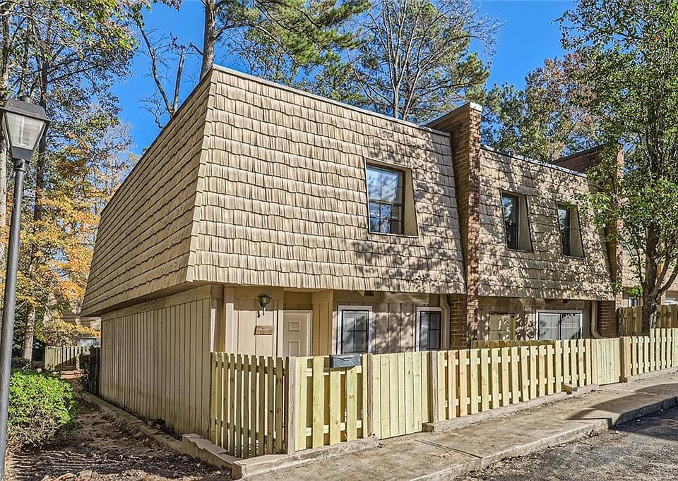 1st image of 6424 Woodstone Way
