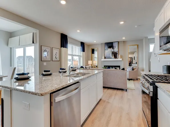 968 Stone Creek Dr, Jordan, MN 55352