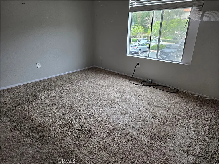 26296 Los Viveros — Photo 16