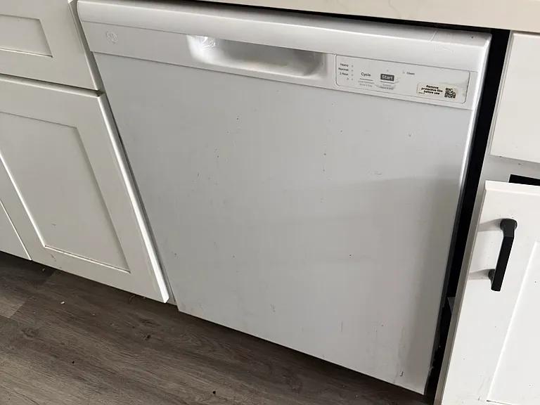 814 S Electric Ln — Photo 5