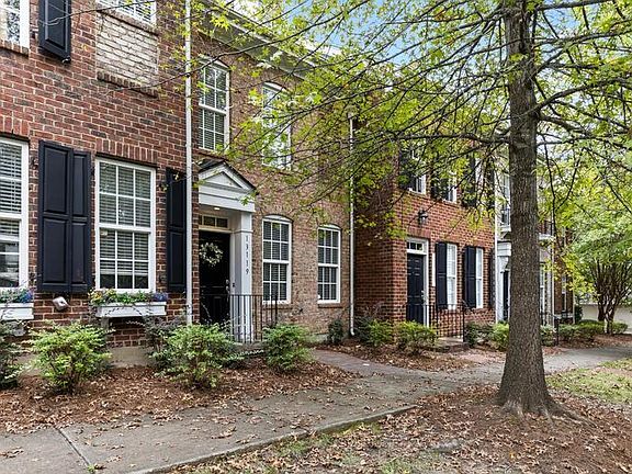 2nd image of 13119 Arbor Day Ct