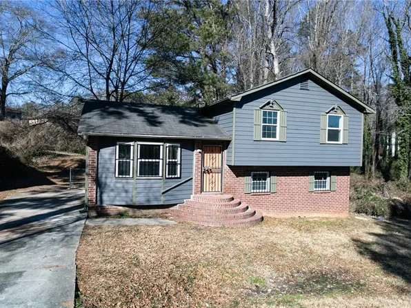 2761 Rockdale Dr, Decatur, GA 30034