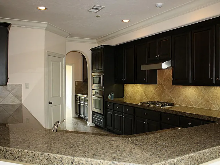 2046 Palm Forest Ln — Photo 6