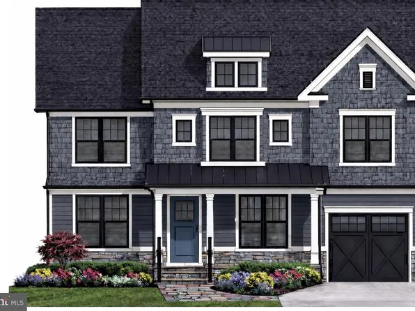 4512 Maple Ave, Bethesda, MD 20814