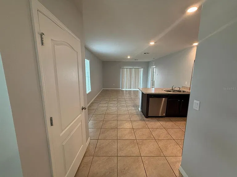 754 Chinoy Rd — Photo 10