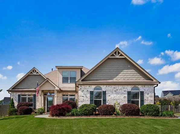 15 Sakonnet Ct, Simpsonville, SC 29680
