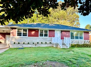 115 Cambridge Dr, Paducah, KY 42001