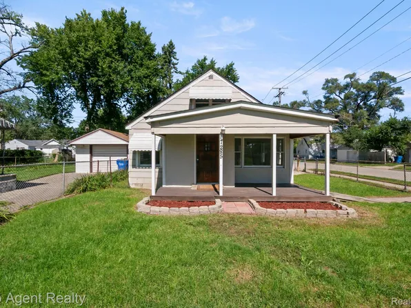 7285 Prospect Ave, Warren, MI 48091