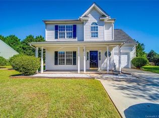 7410 Sparkleberry Dr, Indian Trail, NC 28079
