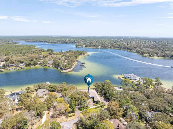 229 Mooney Rd NE, Fort Walton Beach, FL 32547