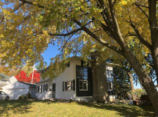 1438 10th Ave NW, Rochester, MN 55901