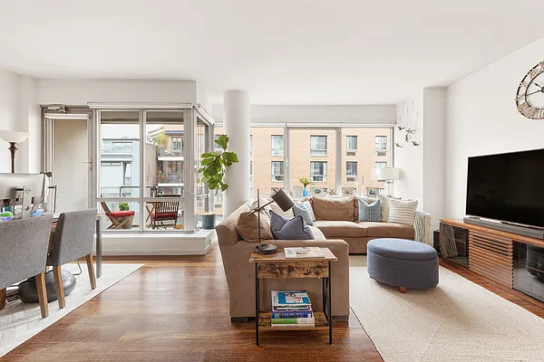 Rented by Compass | media 12