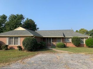 1510 E Blackstock Rd #B, Moore, SC 29369