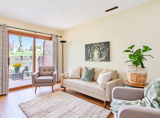 2759 Charles Ct NW, Rochester, MN 55901