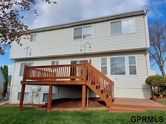 3rd image of 15139 Borman St