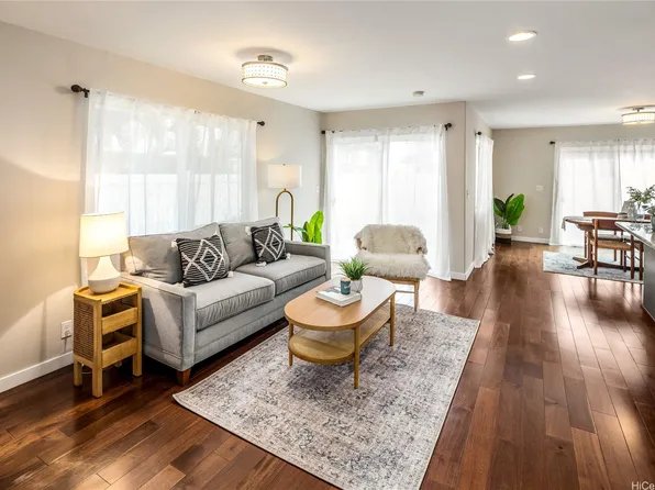 751 Kinalau Pl, Honolulu, HI 96813