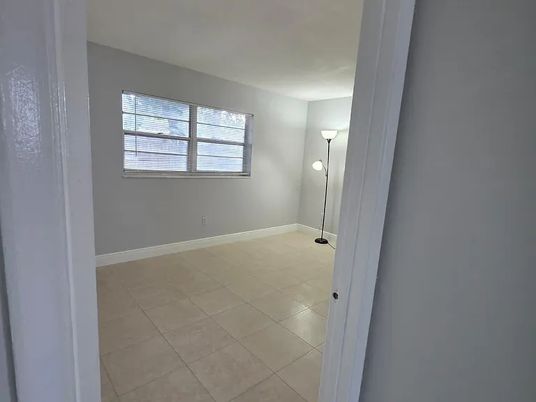 3386 Rudolph Rd — Photo 21