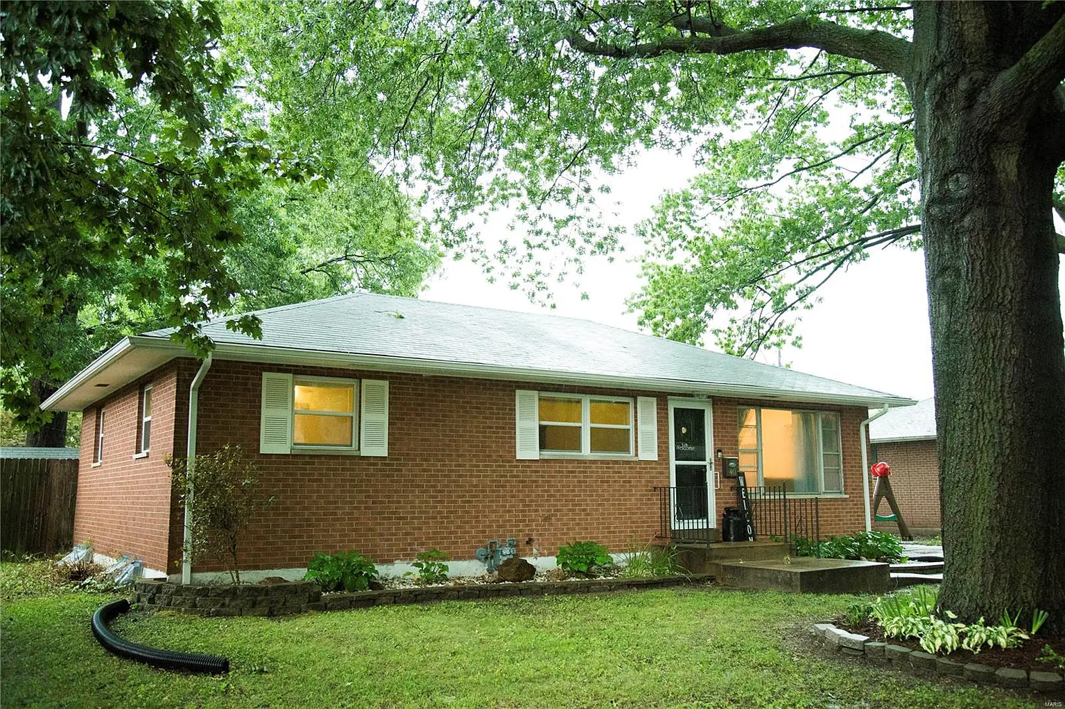 40 Villa Dr photo 1