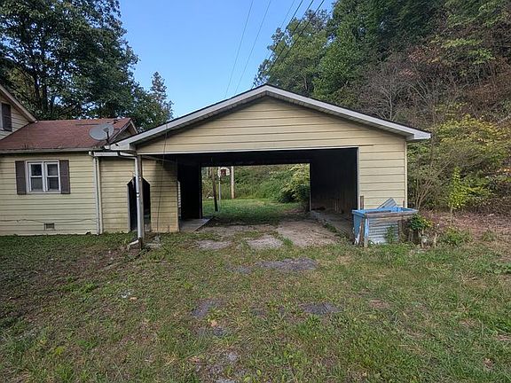 2nd image of 7118 Deskins Rd