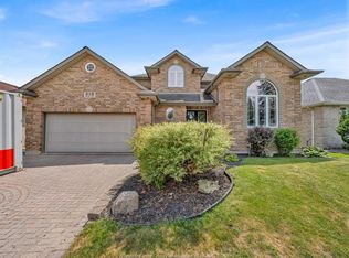 619 Wright Ln, Windsor, ON N8L1A2