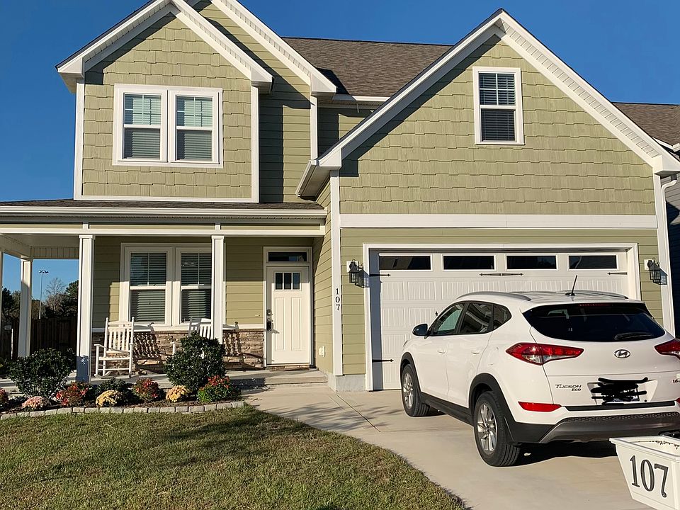 1st image of 107 Abaco Dr E