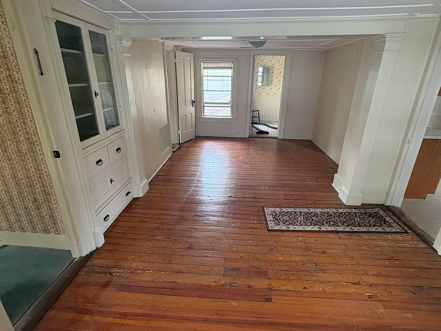 2 bed, 1260 sqft, $2,200 — Photo 4