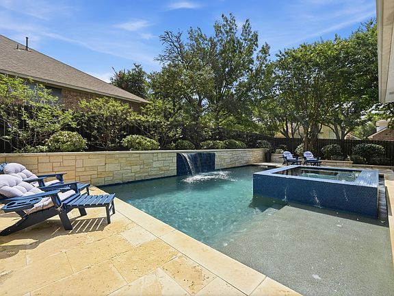 3rd image of 6122 Mordred Ln