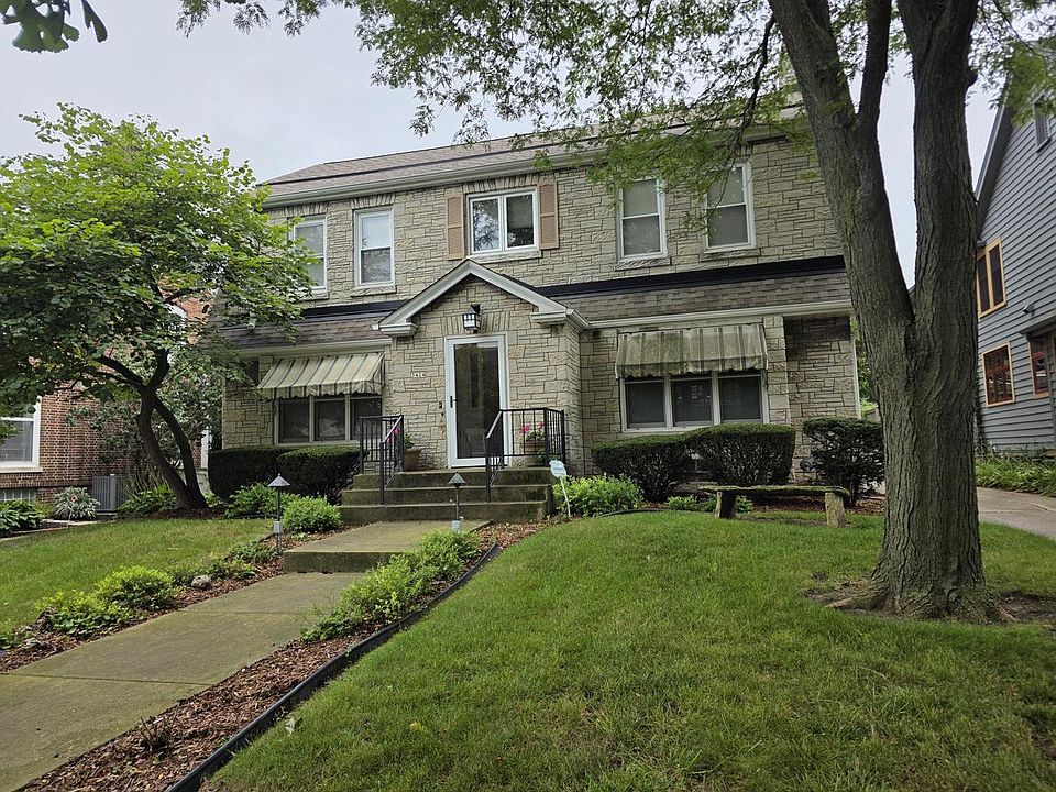 1st image of 3424 N Summit AVENUE