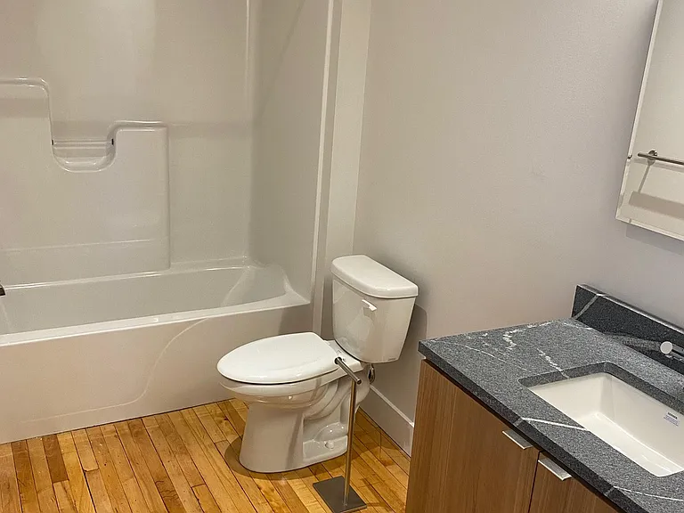 200 Adams Ave #508 — Photo 5
