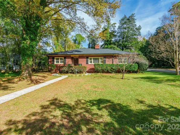 1104 Evergreen Cir, Rock Hill, SC 29732
