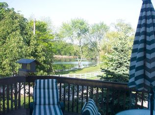 36061 N James Ct, Ingleside, IL 60041