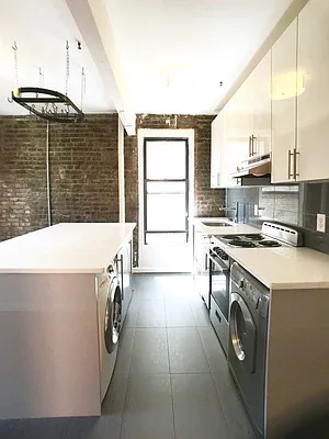 Rented by HIllside Parsons, LLC | media 18