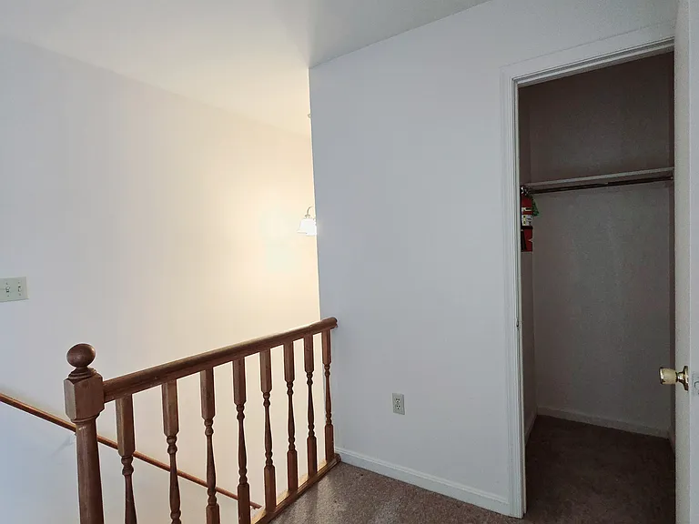 1 Bedroom Upstairs Storage