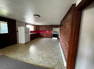 155 Marvel St APT 1, Farmington, ME 04938