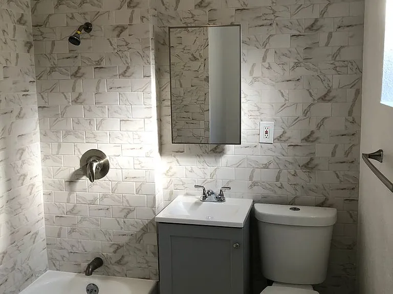 1212 Hoffman Ave — Photo 5