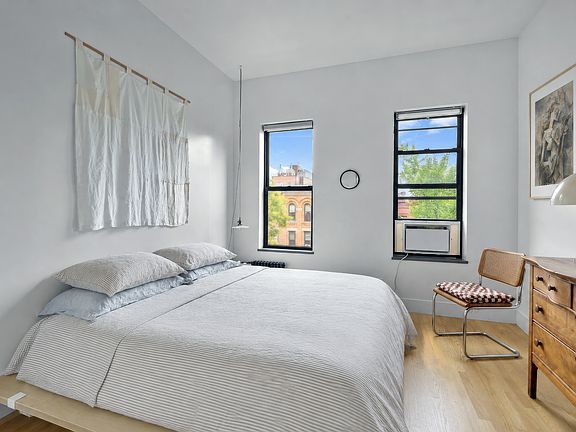 4th image of 252 Prospect Pl APT 3L