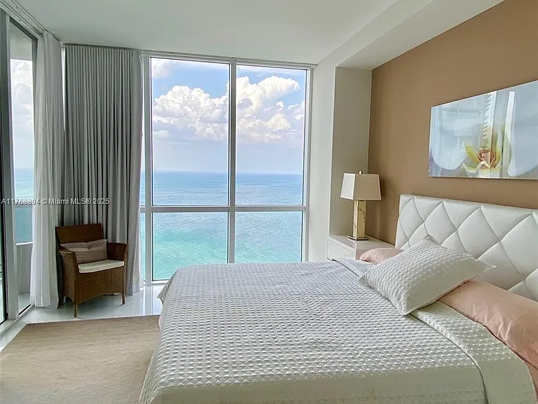 18201 Collins Ave #3906 — Photo 36