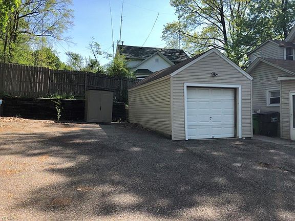 3rd image of 682 Wooster Rd N