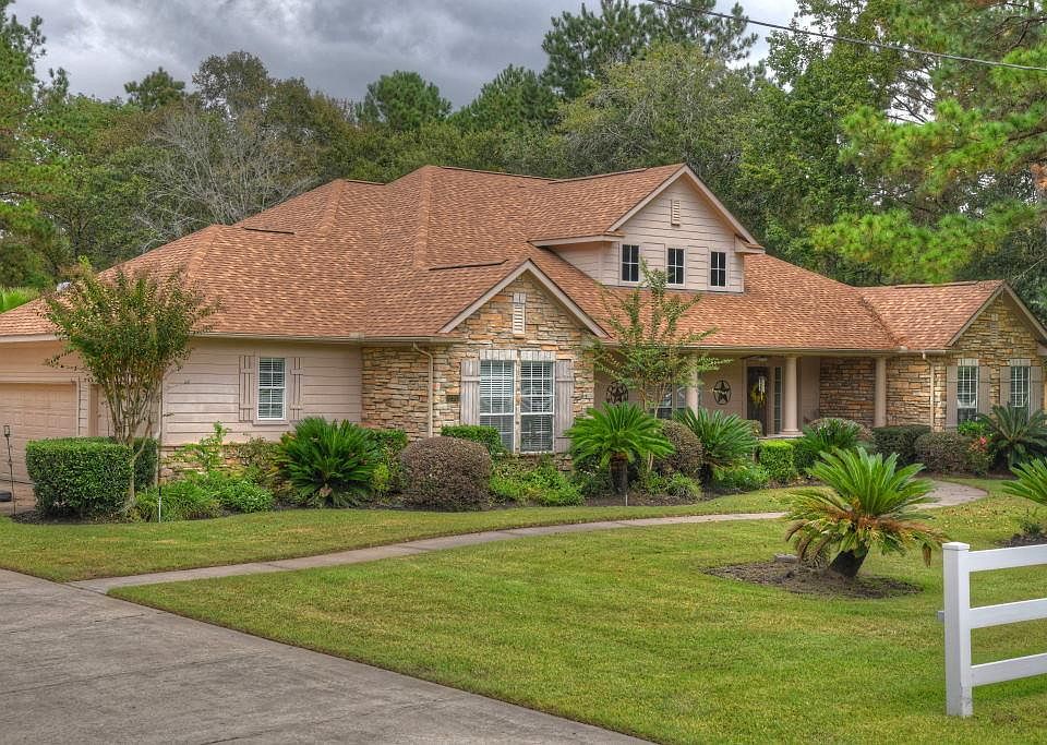 1st image of 12302 Pin Oak Dr