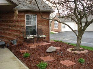 449 Stonegate Way #449, Manteno, IL 60950