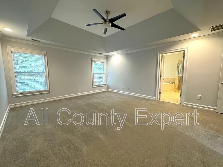 871 Lenox Ct NE — Photo 24