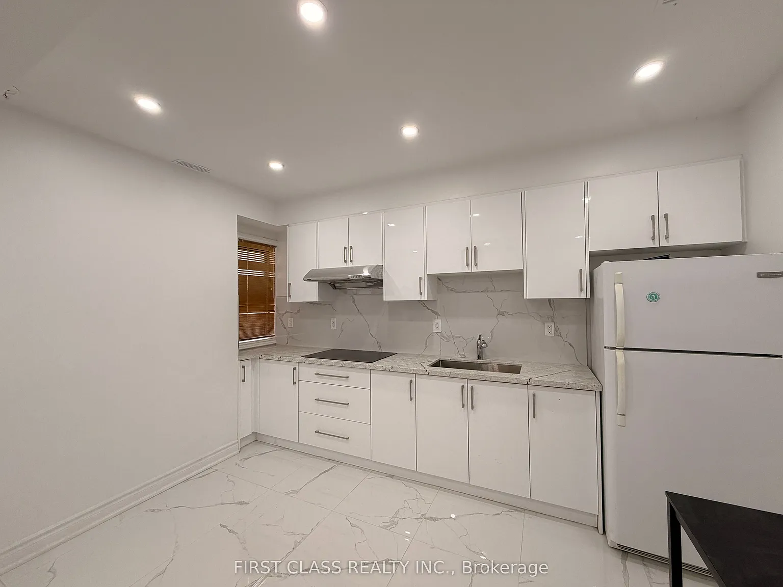 5 bed, $5,500 — Photo 3