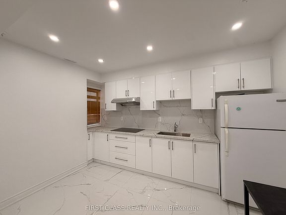 3rd image of 55 Huron St