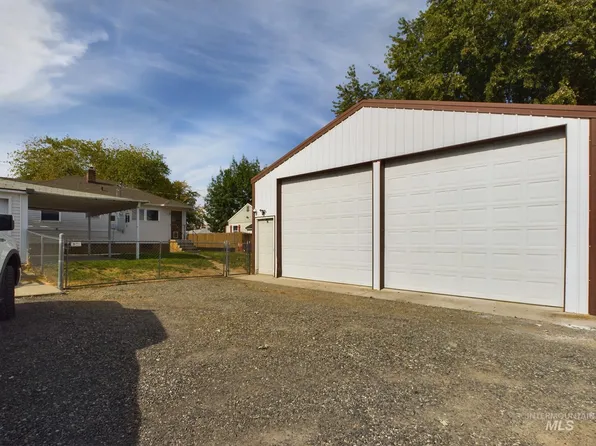1113 15th St, Clarkston, WA 99403
