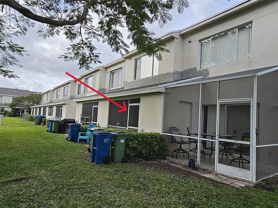 2nd image of 16672 Hemingway Dr