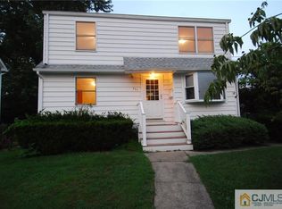335 Clinton Pl, South Plainfield, NJ 07080