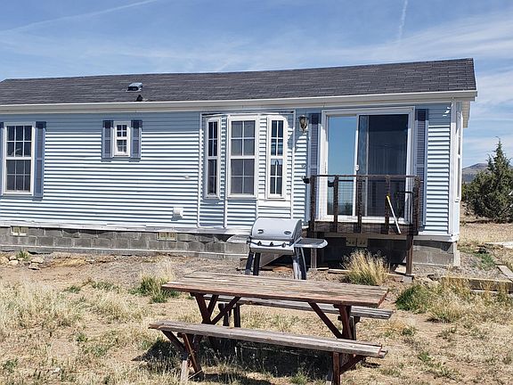 2nd image of 1026 Sequoia Ln