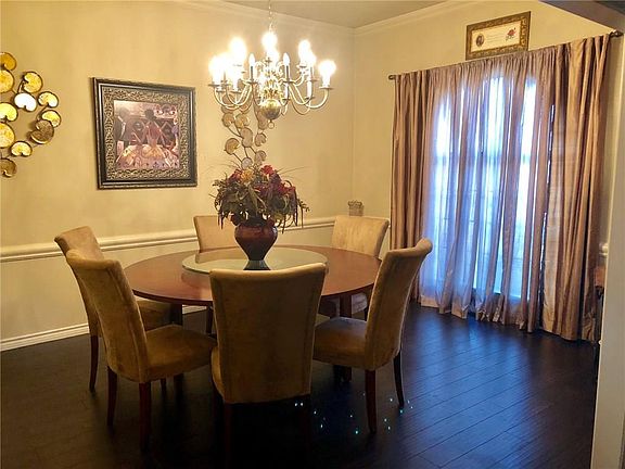3rd image of 524 Palo Duro Cir