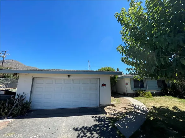 5919 Wadsworth Ave, Highland, CA 92346